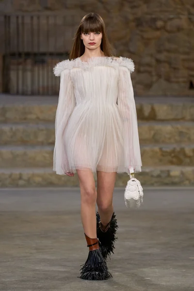 Look 36